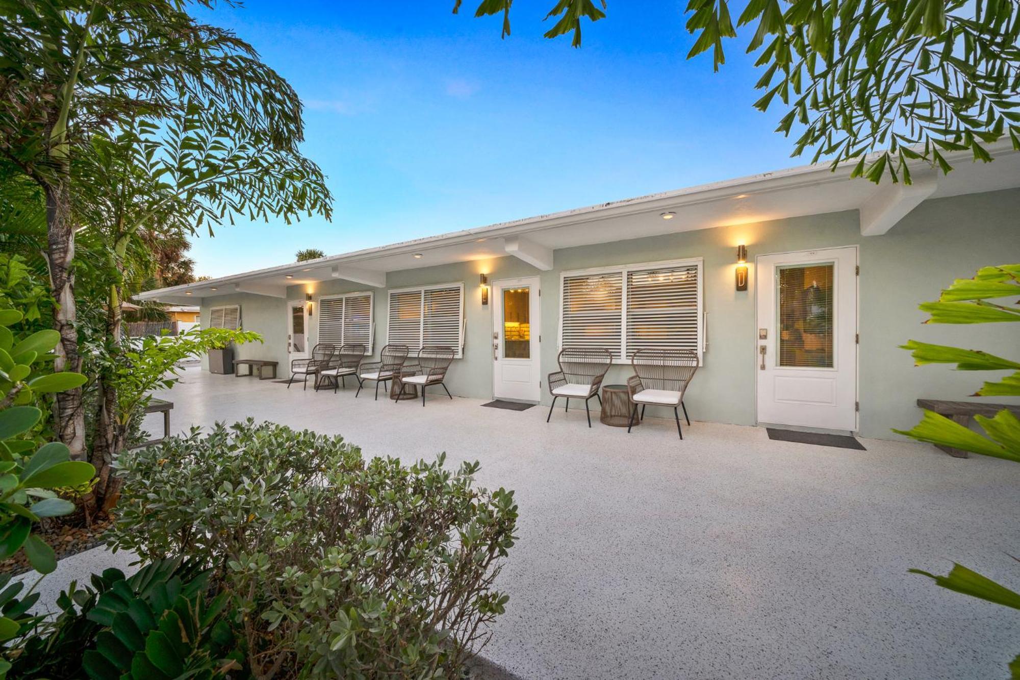 Boutique Vacation Rental Complex At Beach Cocoa Beach Exterior foto