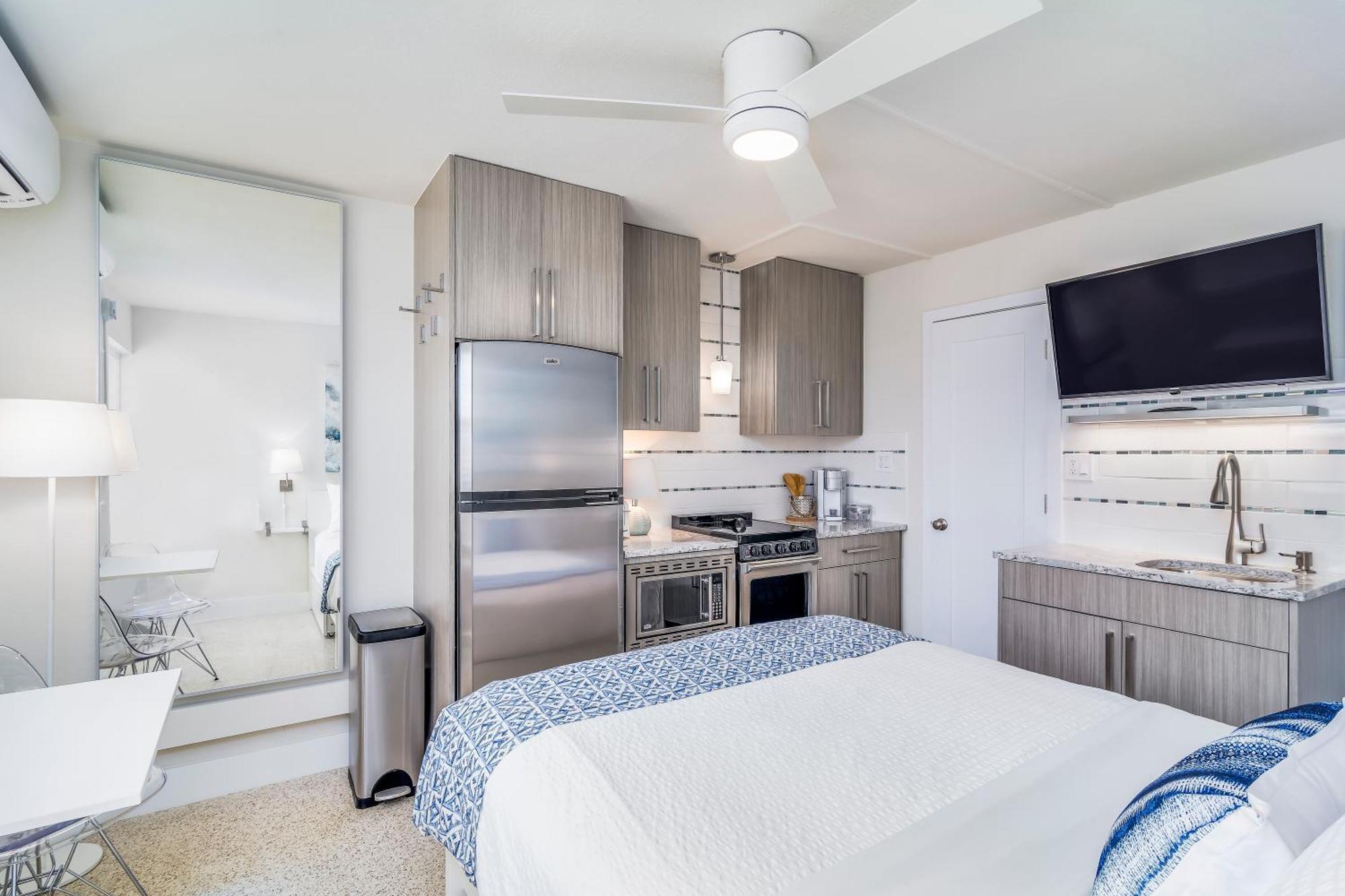 Boutique Vacation Rental Complex At Beach Cocoa Beach Exterior foto